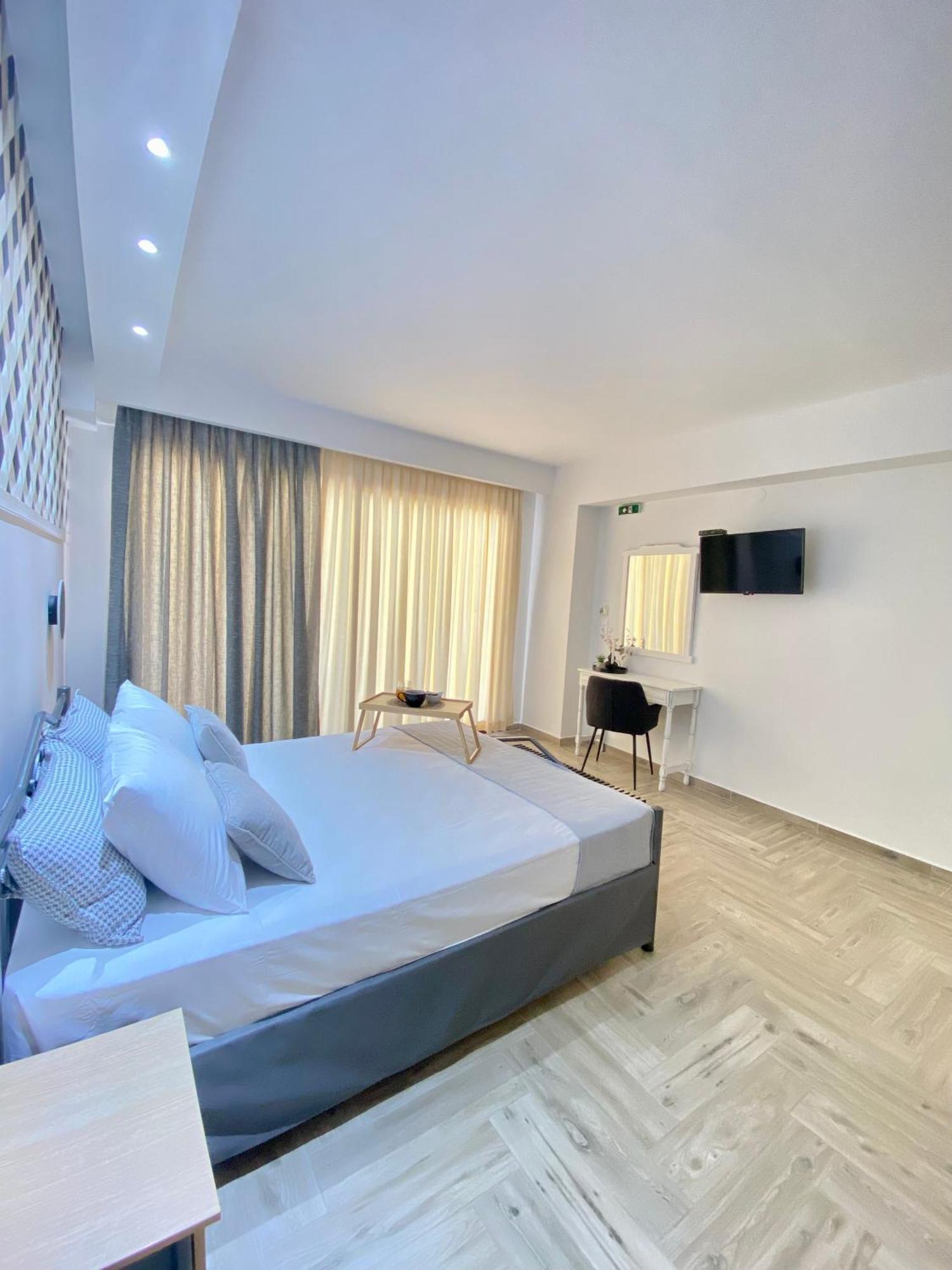Thea Apartments Skala Marion Exterior photo