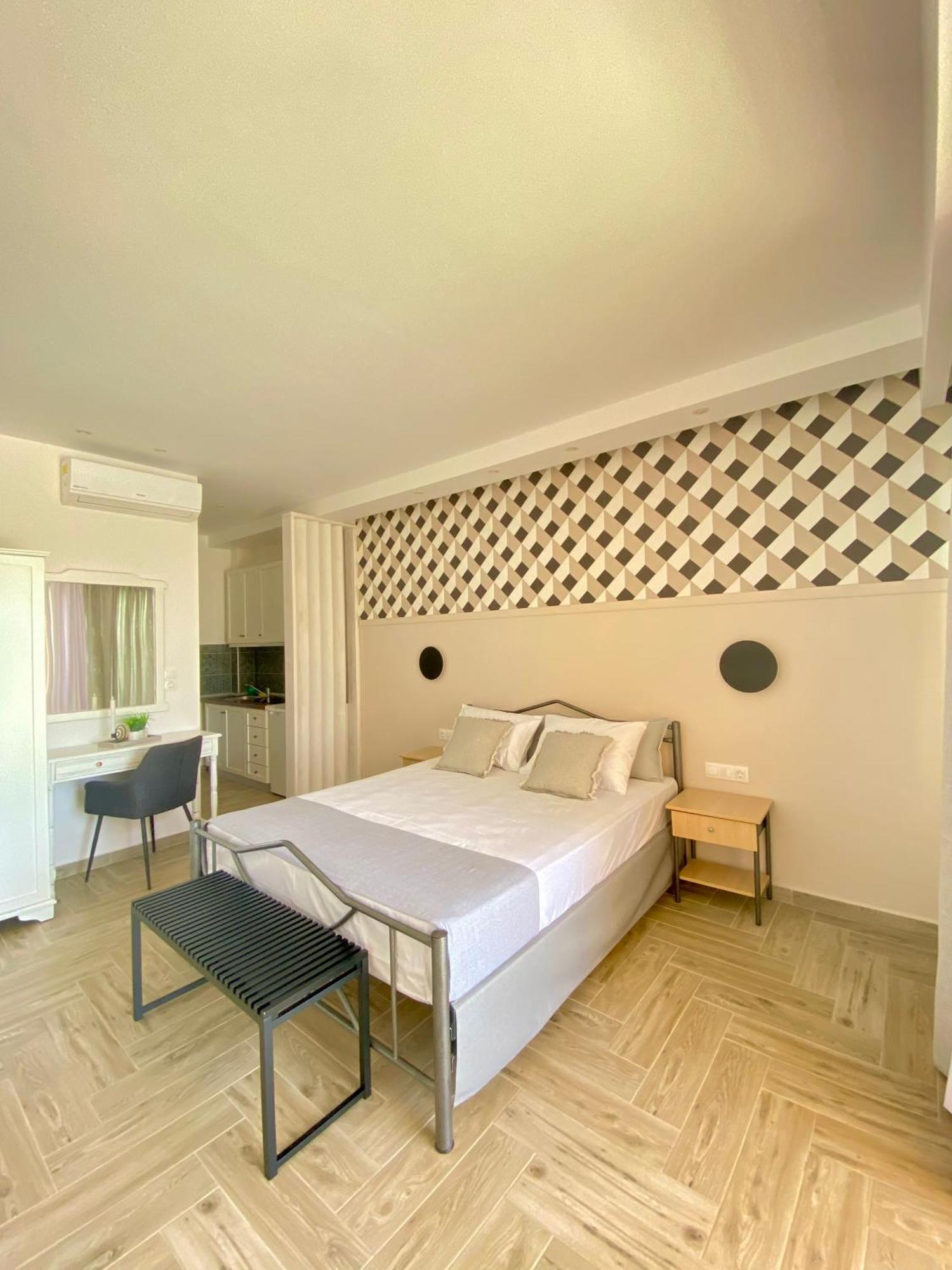 Thea Apartments Skala Marion Exterior photo